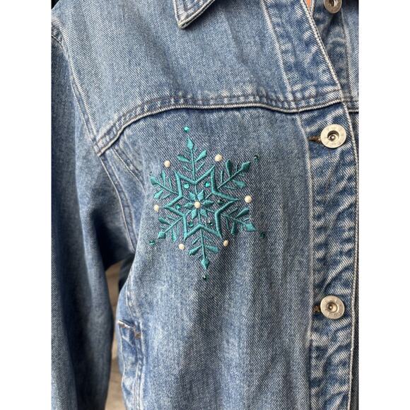 Pulp Womens Embroidered Jean Jacket Size M Snowmen Winter VTG 90s Christmas - Picture 4 of 11